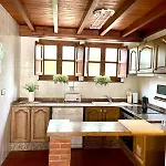 La Casa Grande De Cabrales I Canales (Asturias)