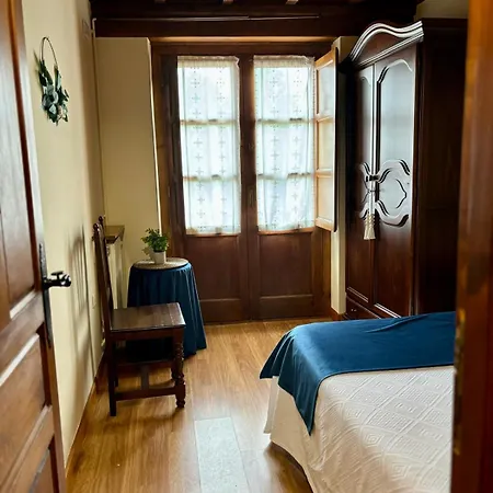 La Casa Grande De Cabrales I بيت للعطل *