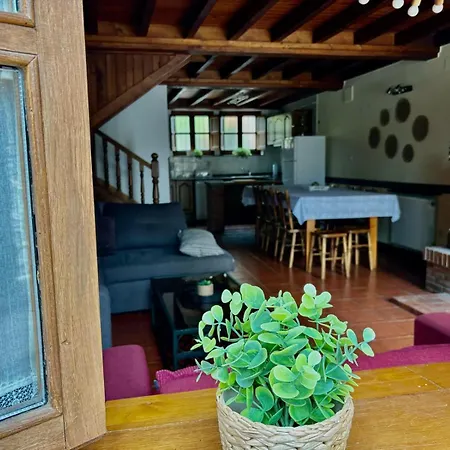 La Casa Grande De Cabrales I Canales (Asturias)